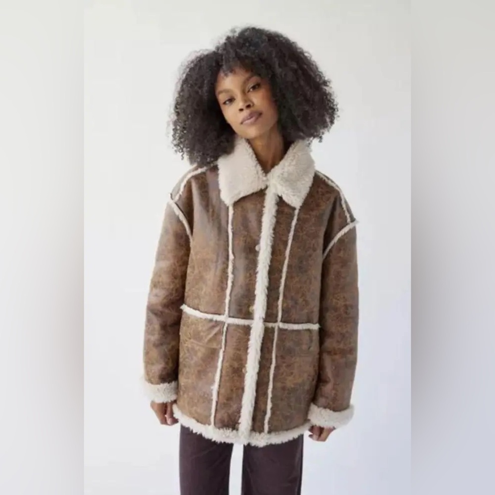 Urban Outfitters Leigh Oversized Faux Suede Sherpa Jacket